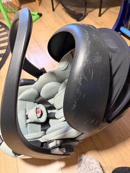 Kočárek Stokke Trailz - 9