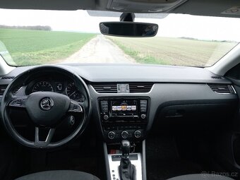 Škoda Octavia 3.Combi, 2.0 tdi, 110kw.LED XENON - 9