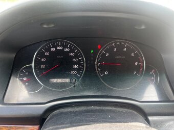 Toyota Land Cruiser Executive,4.0 V6 benz,automat,4x4,2005 - 9