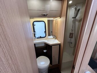 Obytné auto, autokaravan k pronájmu - 9