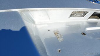 VW GOLF PLUS – DVEŘE KUFR STŘÍBRNÁ LA7W - 9