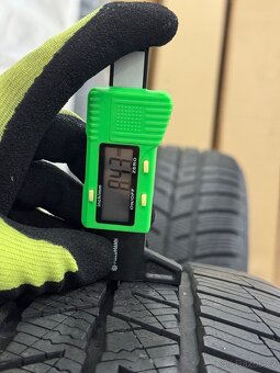 215/55 R17 zimní sada kol 5x114.3 - 9