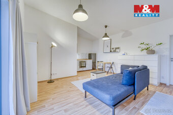 Pronájem bytu 2+kk, 37 m², Plzeň, ul. České údolí - 9