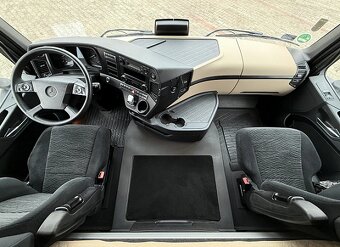 Mercedes-Benz Actros 1840 - velkoobjemová průjezdná souprava - 9