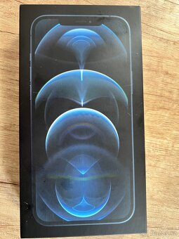 Apple iPhone 13 Pro + Apple Watch 7 cellular 45mm - 9