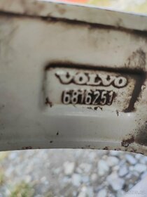 Volvo 850R - 17" disky Volans s pneu 215/45 R17 - 9