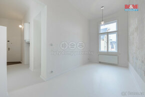 Prodej bytu 3+1, 78 m², Karlovy Vary, ul. Svahová - 9
