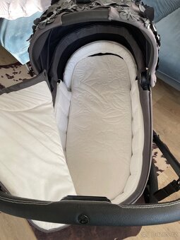 Cybex priam simply flowers 2021 - 9
