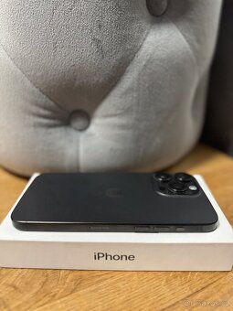 iPhone 15 PRO MAX ★ černý titan 256GB po záruce, vč. Krabice - 9