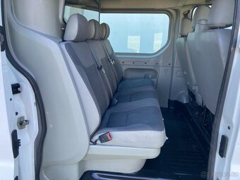 Opel Vivaro 2.5 Cdti - 107kw 6.míst závěs klima senzory - 9