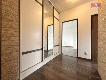 Pronájem bytu 2+1, 53 m², Kadaň, ul. Budovatelů - 9