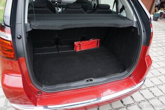 Citroën C4 Picasso 1.6i - 9