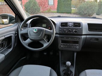 ŠKODA FABIA COMBI 1.4 BENZÍN 63 kW NÍZKÝ NÁJEZD - 9