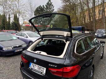 BMW 520d xDrive Touring LuxuryLine 2018 122tkm 4x4 klima ČR - 9