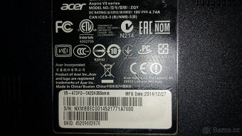 Starší herní notebook s dotykovou obrazovkou - 9