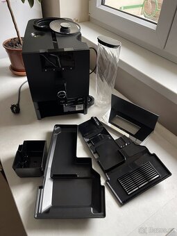 JURA ENA 4 Full Metropolitan Black [záruka Alza.cz] - 9