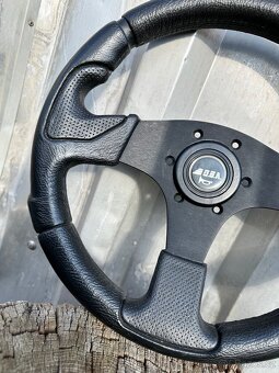 Sportovní volant OBA z 90.let - 9