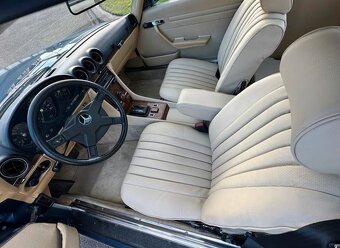 Mercedes-Benz SL 500 1981 - 9
