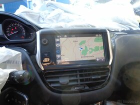Peugeot 208 1,6hdi, 82kw, Rozprodám na náhradní díly - 9