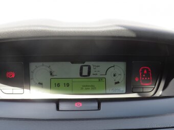 Citroën C4 GRAND Picasso 1.6VTi , 88 kW benzín, 2010 - 9