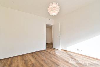 Pronájem bytu 2+kk, Bystrcká, Komín, Kč/měs, 49 m2 - 9