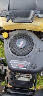 Zahradní traktor s vozíkem - 9