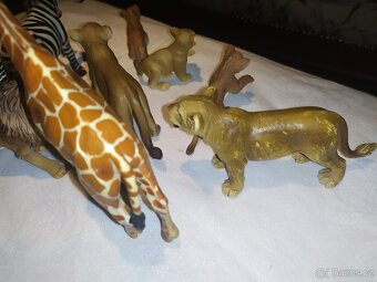 26. Africká zvířata Schleich a Pappo - 9