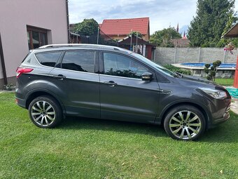 Ford Kuga 2.0 TDCi 132KW 4x4 TITANIUM - 9