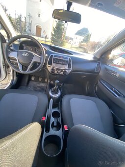 Hyundai i20 - 9