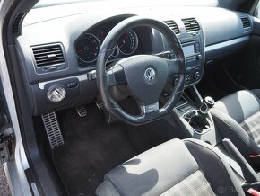 Volkswagen Golf 2.0 GTI - 9