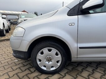 Volkswagen Fox 1,2 HTP 40 KW SERVIS STK - 9