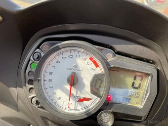 Suzuki GSX F 650 - 9
