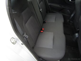 Peugeot 301 1.2 i ,  53 kW benzín, 2015 - 9