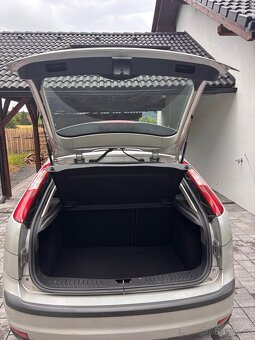 FORD FOCUS MK2 1.6 TDCI 80 KW – PO OBROVSKÉM SERVISU - 9