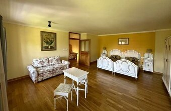 Objekt bývalého statku Český Krumlov, 5 km stranou - 9