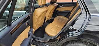 Mercedes-Benz E 350 V6 - 9