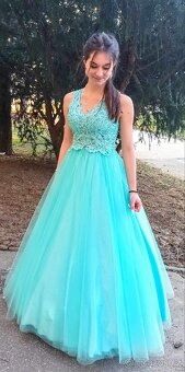 NOVÉ TŘPYTIVÉ plesové šaty KRAJKOVÉ - 9