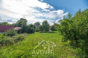 Prodej stavebního pozemku 2666 m², ev.č. 69459 - 9