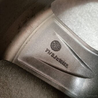 Alu kola Dezent 7,5Jx18 , R18 , 5x112, ET38 - 9