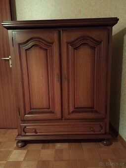 PĚKNÁ RUSTIKÁLNÍ LOŽNICE - 9