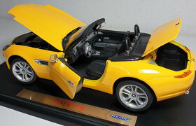 3x Model 1:18 BMW -645Ci -Z8 -Z4 Roadstery - 9