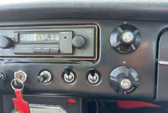 MGB Roadster - 9
