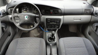 Škoda Octavia kombi 1.6i 75kw rok 2004 STK 02/2027 původ ČR - 9