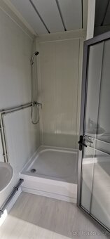 Obytný kontejner D o rozměru 3 x 7m - 9