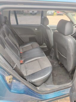 Mondeo mk3 2.0 tdci 96kw 2006 6ti kvalt - 9