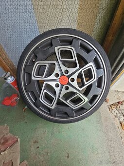 Alu kola RADI8 R8CM9 BLACK MASHINED - 9