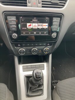 Škoda Octavia 3 2.0 tdi Style - 9