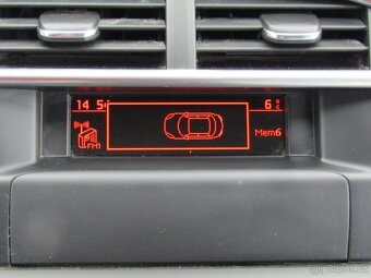 Citroën C4 1.4i ,  70 kW benzín, 2011 - 9