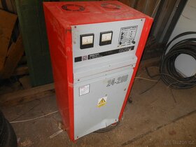 VYSOKOZDVIŽNÝ VOZÍK FIAT E8N - 9