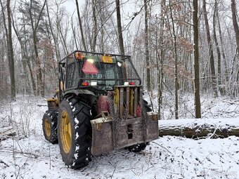 Ukt 6310 John Deere - 9